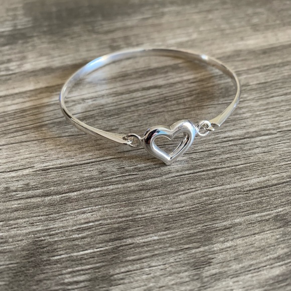 Bangle Bracelet Sterling Silver Open Heart - Picture 3 of 9